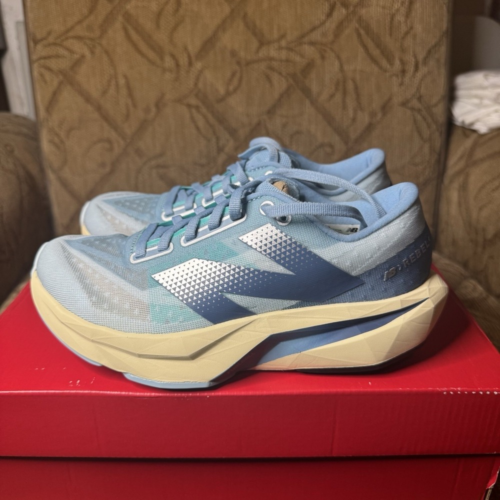 New Balance FuelCell Rebel V4 Quarry Blue Women Running Shoe WFCXCH4‎ Size 5.5 B